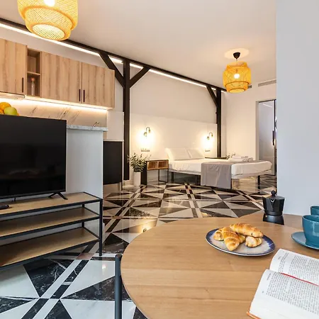 Апартаменты El Patio De La Luna Freshapartments *